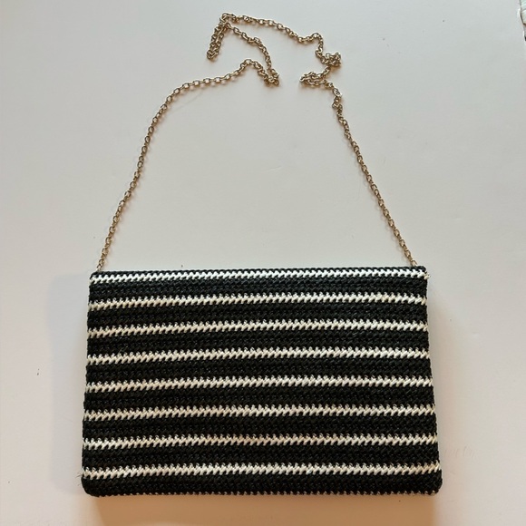 Chic Black and White Striped Straw Clutch with Gold Chain Shoulder Strap - Picture 9 of 9